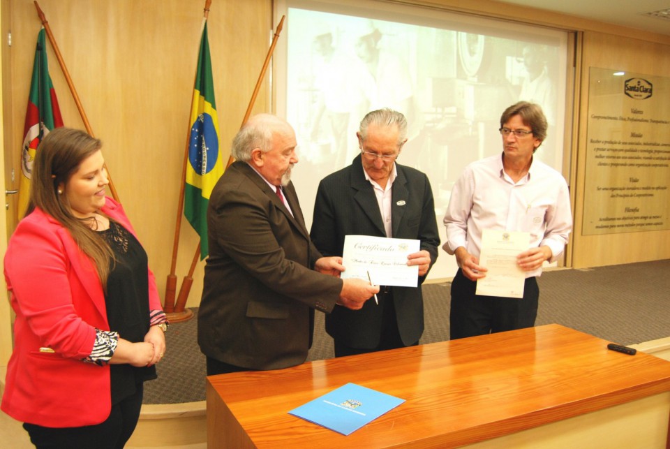 Modo de Fazer Queijo Colonial é bem cultural de Carlos Barbosa | Blog Santa Clara
