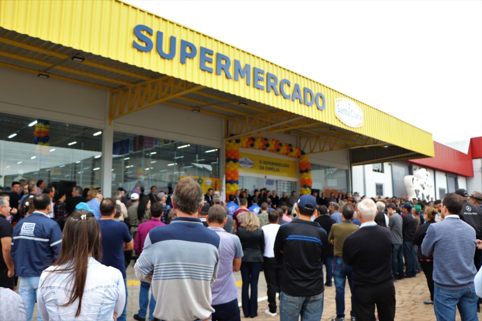 Santa Clara inaugura 12º supermercado em David Canabarro | Blog Santa Clara