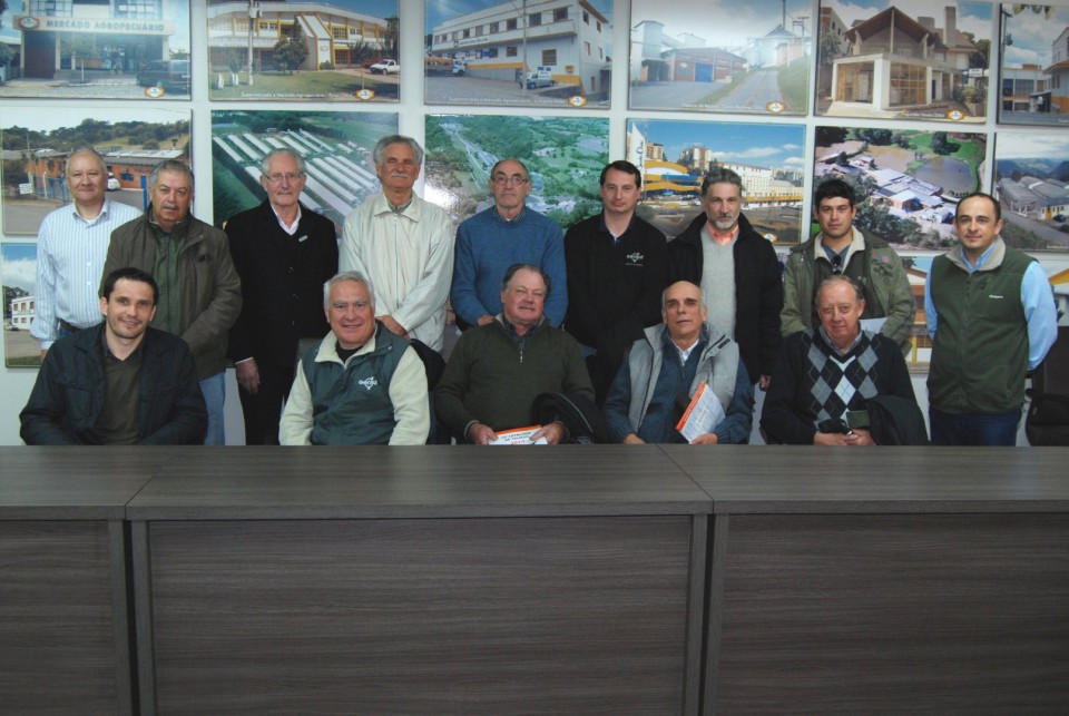 Produtores do Uruguai conhecem Programa de Melhoramento Genético da Santa Clara | Blog Santa Clara