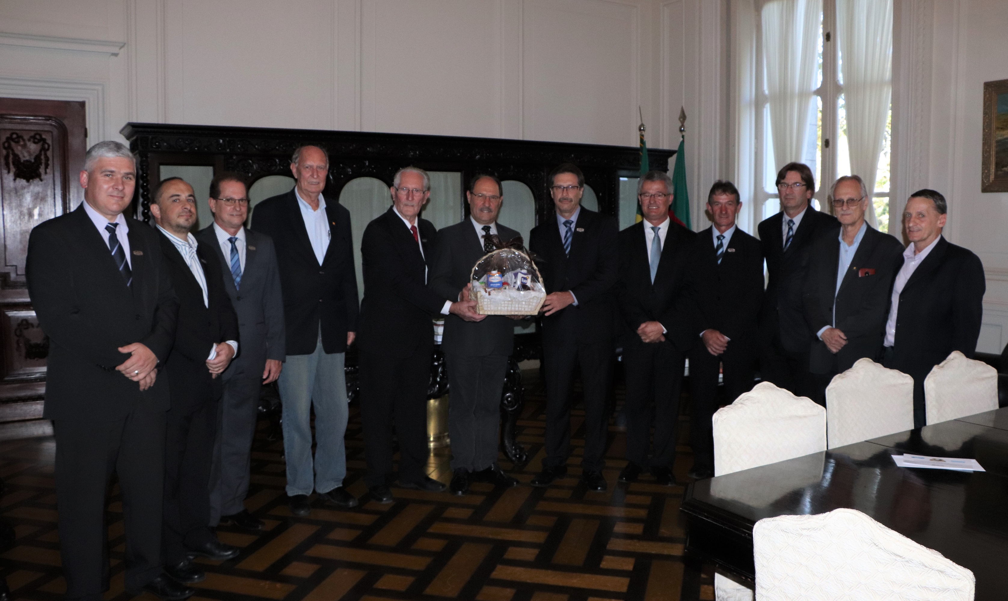 Governador do Estado recebe convite para a Expoclara 2018