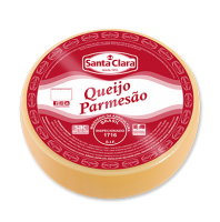 Queijo Parmesão sem pigmento (meia forma) Cooperativa Santa Clara