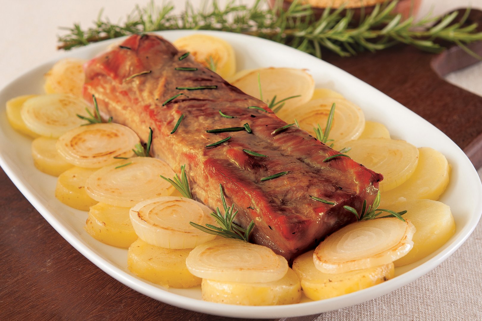 Costela de Suíno com batatas temperadas