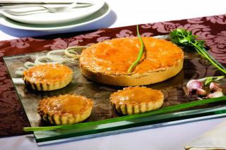 Torta de Bacalhau com escarola