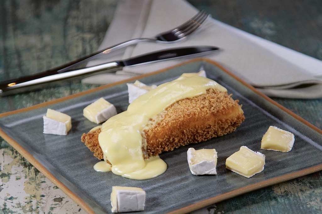  Salmão Crocante com molho de brie