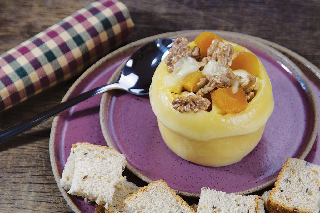 Poço holandês com nozes, mel e frutas
