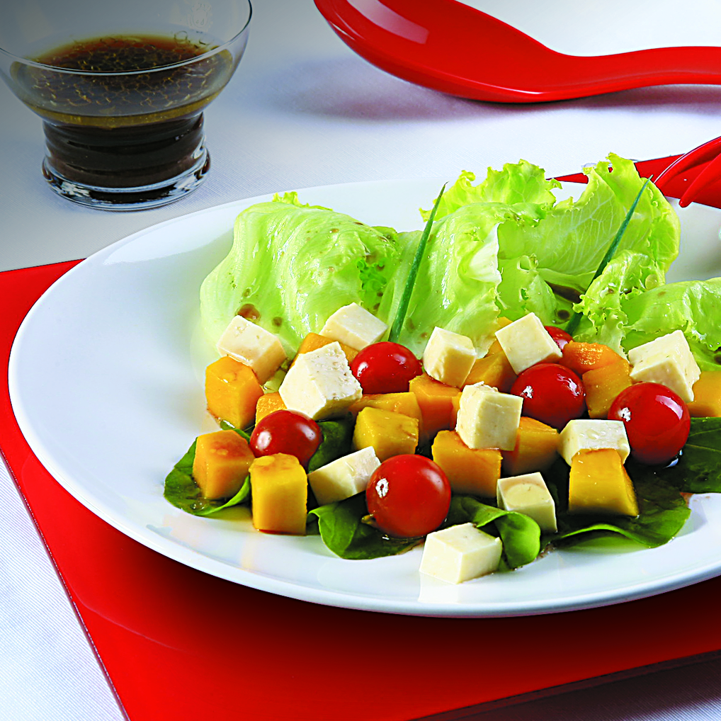 Salada de Manga com Molho de Laranja